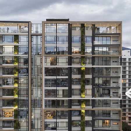 Apartamento Departamento 80 m2 amplia terraza privada - Cerca de Republica del Salvador Quito Exterior foto