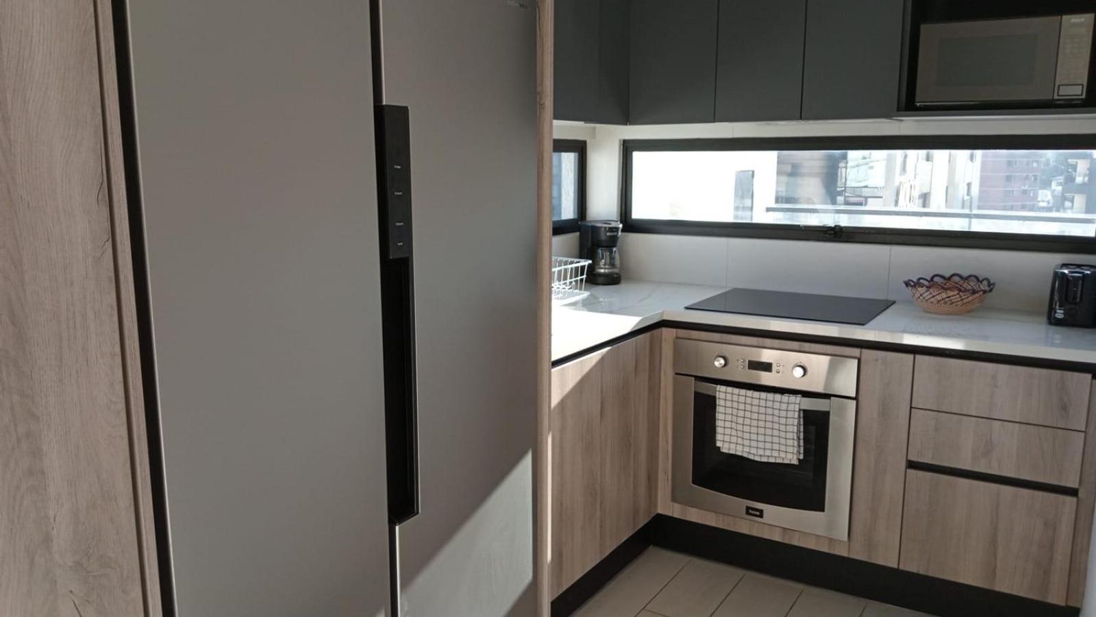 Apartamento Departamento 80 m2 amplia terraza privada - Cerca de Republica del Salvador Quito Exterior foto